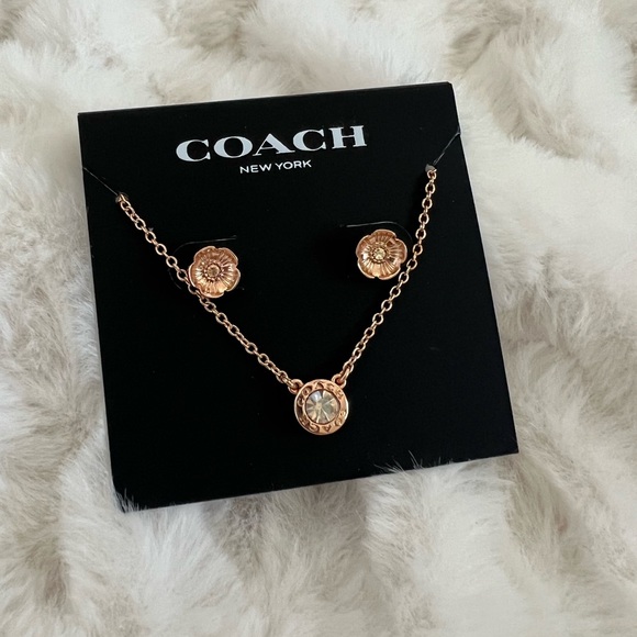 Coach Open Circle Necklace and Tea Rose Stud Set - Picture 2 of 4